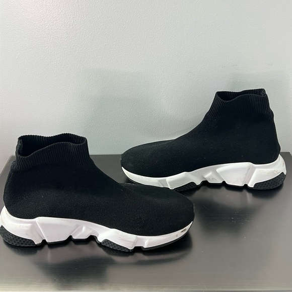 Authentic Balenciaga sock shoes - Picture 8 of 8